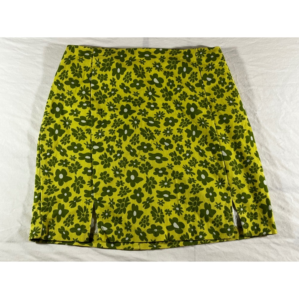 Love‎ on a Hanger Green Floral Daisy Mini Skirt Front Slits Size 5 Women